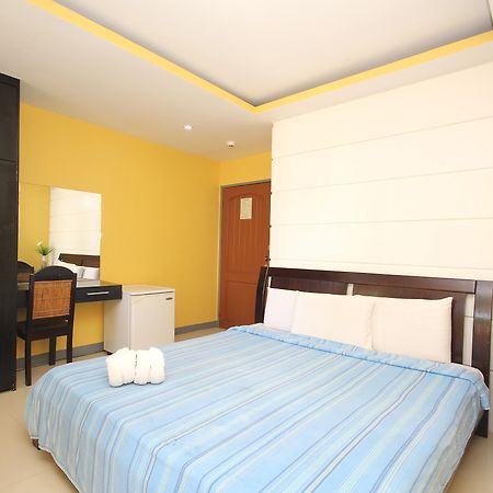 Bamboo Beach Resort & Restaurant Manoc-Manoc Ngoại thất bức ảnh