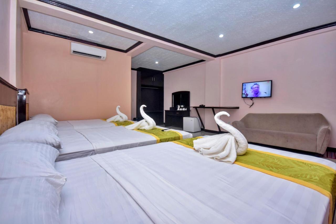 Bamboo Beach Resort & Restaurant Manoc-Manoc Ngoại thất bức ảnh