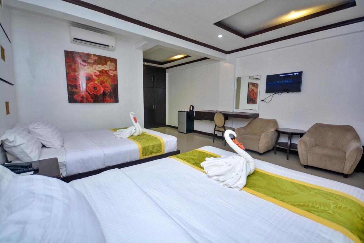 Bamboo Beach Resort & Restaurant Manoc-Manoc Ngoại thất bức ảnh