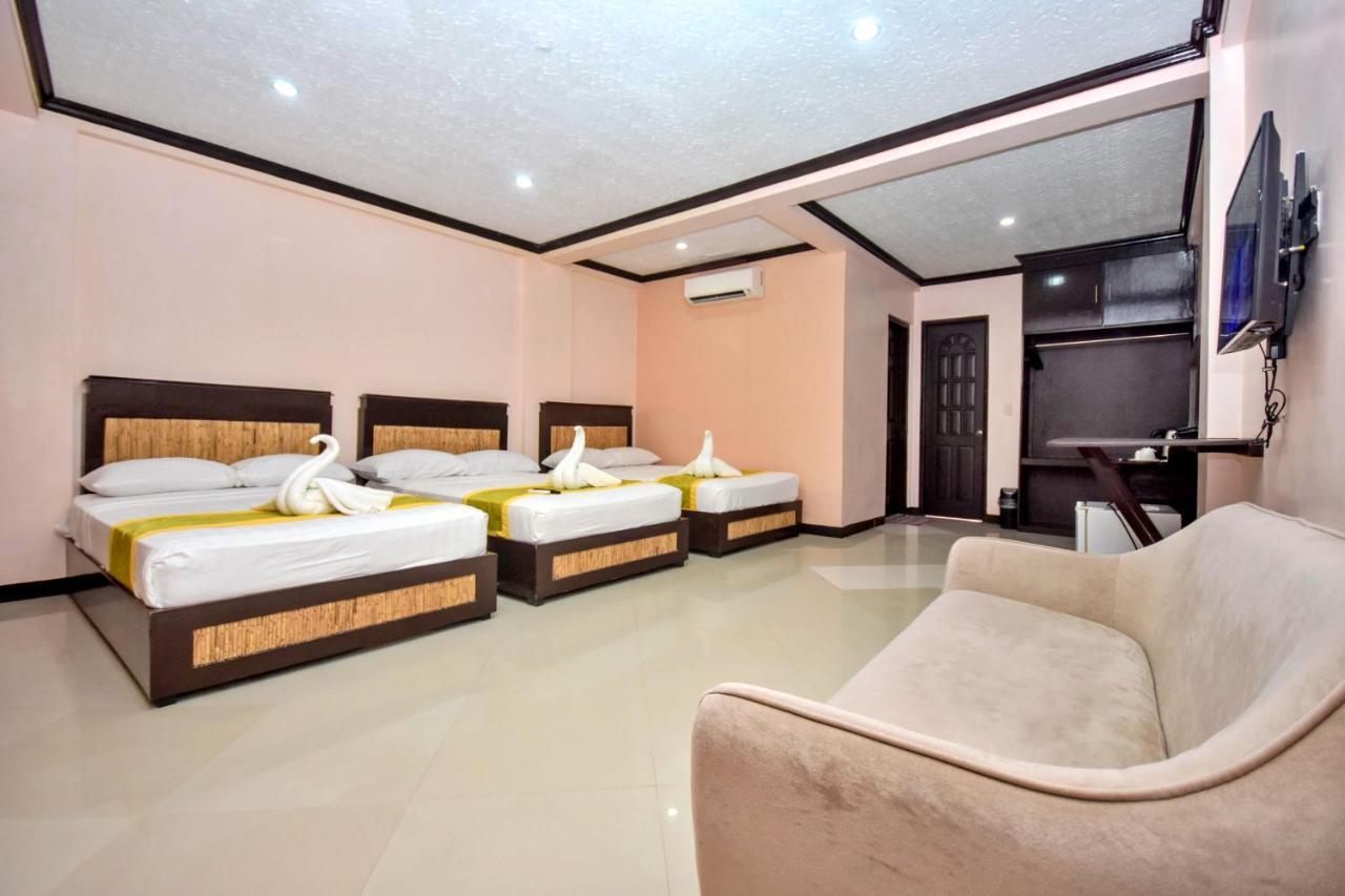 Bamboo Beach Resort & Restaurant Manoc-Manoc Ngoại thất bức ảnh