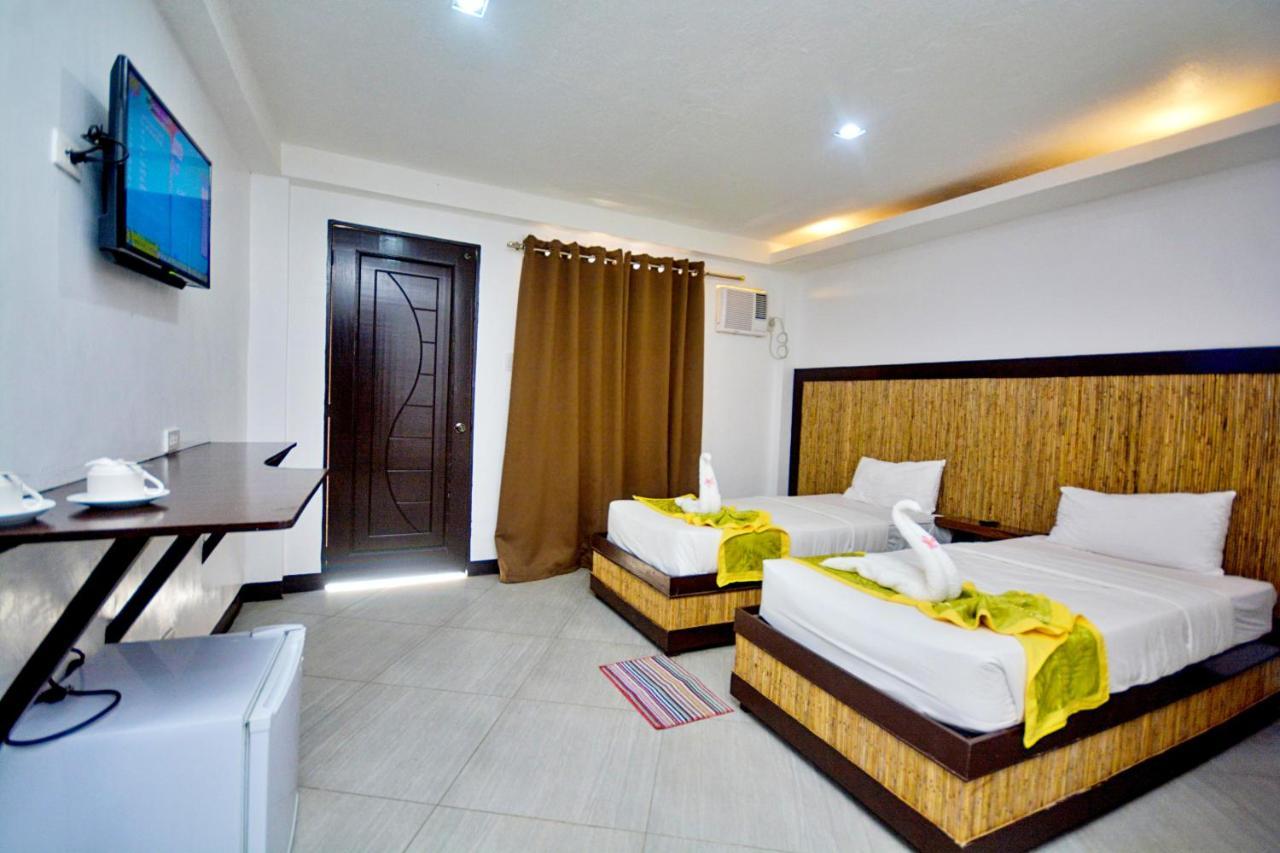 Bamboo Beach Resort & Restaurant Manoc-Manoc Ngoại thất bức ảnh