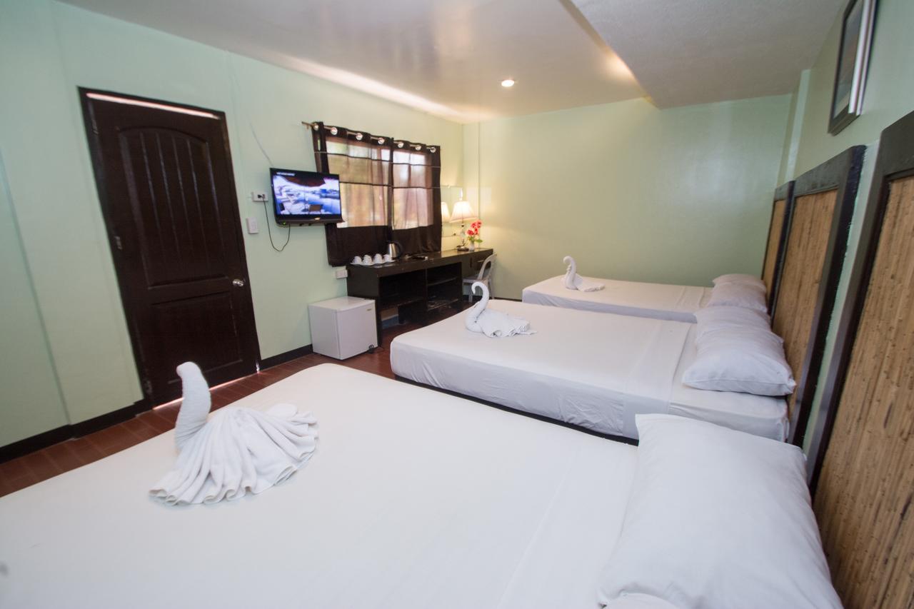 Bamboo Beach Resort & Restaurant Manoc-Manoc Ngoại thất bức ảnh
